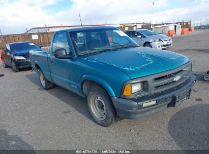 1996 CHEVROLET S TRUCK S10 Green  Gasoline 1GCCS1447T8170775 photo #1