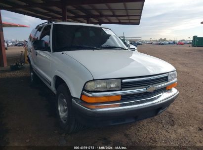 1998 CHEVROLET BLAZER LS White  Gasoline 1GNCS13W7W2222908 photo #1