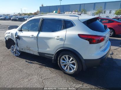 2017 NISSAN ROGUE SPORT SV White  Gasoline JN1BJ1CPXHW024192 photo #4