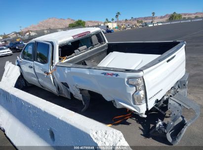 2022 CHEVROLET SILVERADO 1500 White  Gasoline 1GCUDAED1NZ520783 photo #4