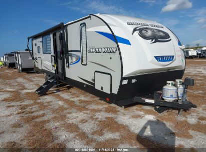 2021 FOREST RIVER ALPHA WOLF TRAVEL TRAILER White  Other 5ZT2CKSB5M2001907 photo #1