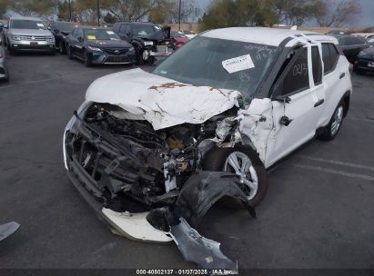 2024 NISSAN KICKS S XTRONIC CVT White  Gasoline 3N1CP5BV2RL519083 photo #3