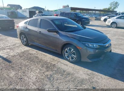 2018 HONDA CIVIC LX Gray  Gasoline 2HGFC2F53JH586515 photo #1