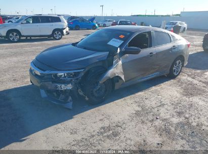 2018 HONDA CIVIC LX Gray  Gasoline 2HGFC2F53JH586515 photo #3