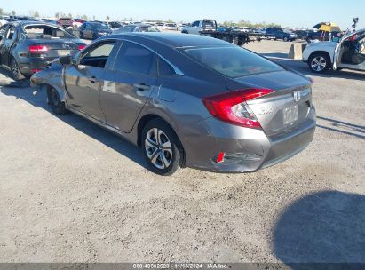 2018 HONDA CIVIC LX Gray  Gasoline 2HGFC2F53JH586515 photo #4