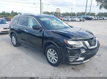 2019 NISSAN ROGUE SV Black  Gasoline 5N1AN08U98C525884 photo #1