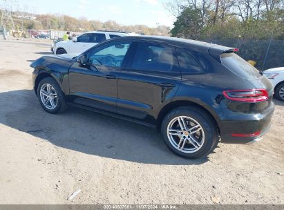 2018 PORSCHE MACAN Black  Gasoline WP1AA2A57JLB24403 photo #4