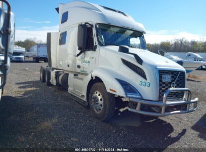 2021 VOLVO VNL White  Diesel 4V4NC9EH1MN282825 photo #1