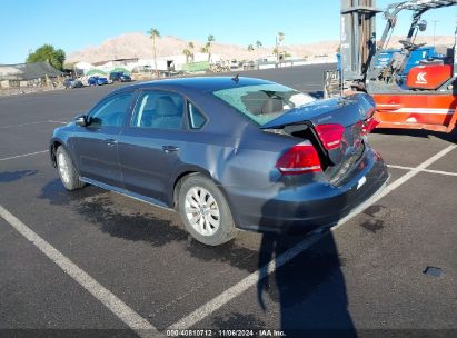 2013 VOLKSWAGEN PASSAT 2.5L S Gray  Gasoline 1VWAP7A36DC083100 photo #4