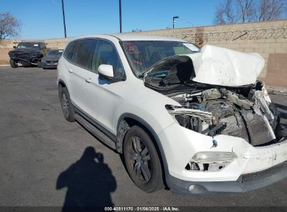 2016 HONDA PILOT EX White  Gasoline 5FNYF5H34GB043832 photo #1