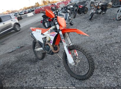 2024 KTM 450 XC-F Cream  Gasoline VBKXCS438RM341978 photo #1