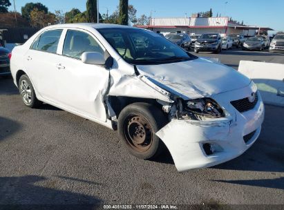 2010 TOYOTA COROLLA LE White  Gasoline JTDBU4EE1AJ068702 photo #1