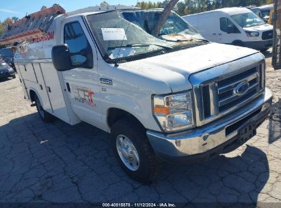 2019 FORD E-350 CUTAWAY White  Gasoline 1FDWE3F68KDC33656 photo #1