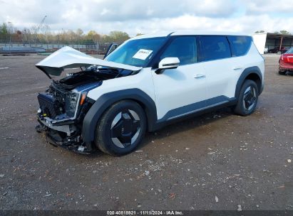 2024 KIA EV9 LIGHT LONG RANGE White  Electric KNDAB5S15R6026038 photo #3