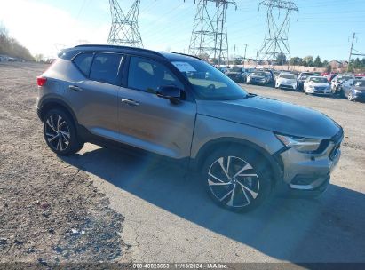 2022 VOLVO XC40 T5 R-DESIGN Brown  Gasoline YV4162UM5N2743998 photo #1