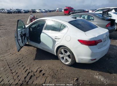 2014 ACURA ILX 2.0L White  Gasoline 19VDE1F39EE002833 photo #4