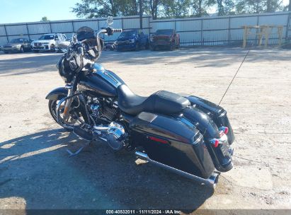 2018 HARLEY-DAVIDSON FLHX STREET GLIDE Black  Gasoline 1HD1KBC11JB664911 photo #4