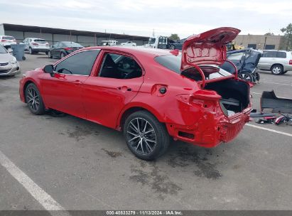 2022 TOYOTA CAMRY SE Red  Gasoline 4T1G11AK6NU014854 photo #4