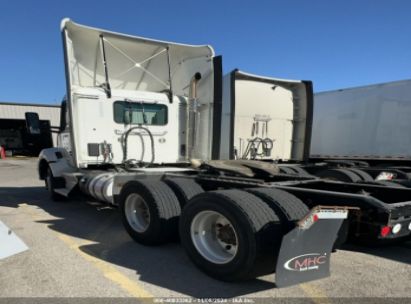 2020 KENWORTH T880 White  Diesel 1XKZDP9XXLJ397191 photo #4