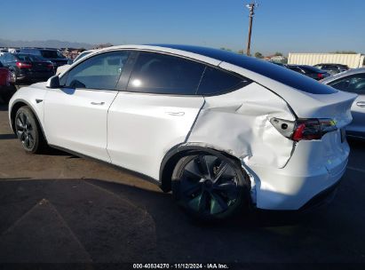 2024 TESLA MODEL Y LONG RANGE DUAL MOTOR ALL-WHEEL DRIVE/RWD White  Electric 7SAYGDED1RF098104 photo #4