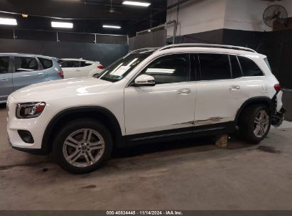 2020 MERCEDES-BENZ GLB 250 4MATIC White  Gasoline W1N4M4HB4LW044581 photo #3