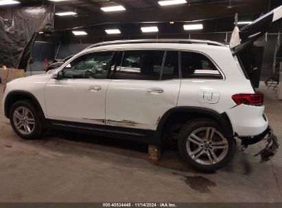 2020 MERCEDES-BENZ GLB 250 4MATIC White  Gasoline W1N4M4HB4LW044581 photo #4