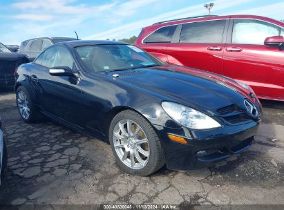 2005 MERCEDES-BENZ SLK 350 Black  Gasoline WDBWK56F45F066275 photo #1