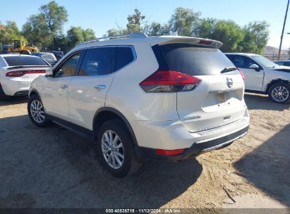 2017 NISSAN ROGUE SV White  Gasoline JN8AT2MT1HW148392 photo #4