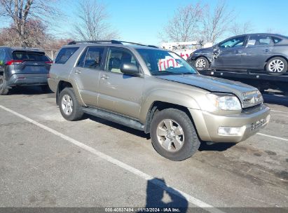 2004 TOYOTA 4RUNNER SR5 V6 Gold  Gasoline JTEBU14R740052819 photo #1