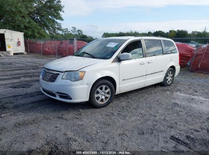 2011 CHRYSLER TOWN & COUNTRY TOURING White  Flexible Fuel 2A4RR5DG0BR702078 photo #3