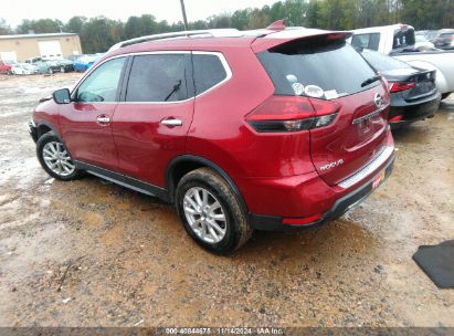 2019 NISSAN ROGUE SV Burgundy  Gasoline 5N1AT2MV4KC808054 photo #4