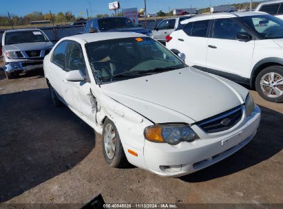 2002 KIA SPECTRA GS/GSX White  Gasoline KNAFB161525054617 photo #1