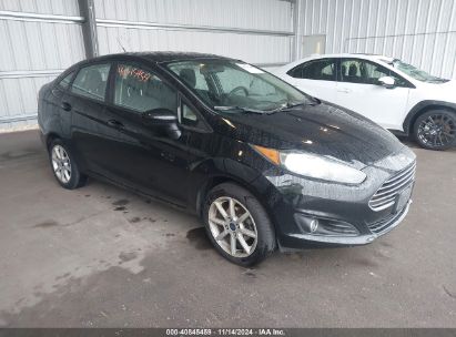 2017 FORD FIESTA SE White  Gasoline 3FADP4BJ8HM136398 photo #1