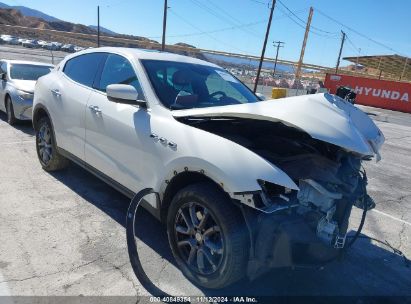 2018 MASERATI LEVANTE White  Gasoline ZN661XUA1JX289416 photo #1