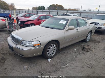 2011 LINCOLN TOWN CAR SIGNATURE LIMITED Gold  Flexible Fuel 2LNBL8CV9BX764502 photo #3