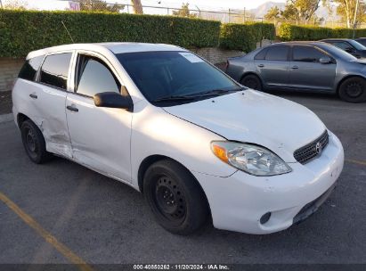 2006 TOYOTA MATRIX White  Gasoline 2T1KR32E36C561218 photo #1