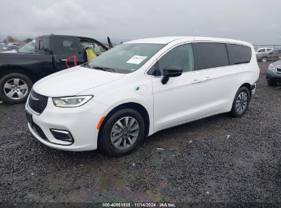 2024 CHRYSLER PACIFICA HYBRID SELECT White  Hybrid 2C4RC1S70RR153561 photo #3