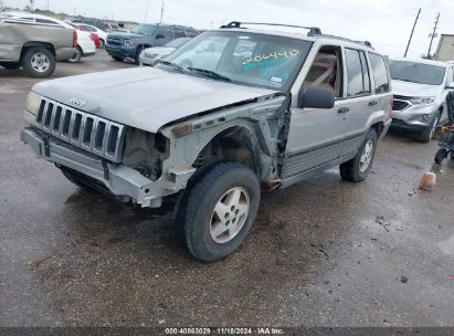 1994 JEEP GRAND CHEROKEE LAREDO Silver  Gasoline 1J4GZ58S8RC206440 photo #3