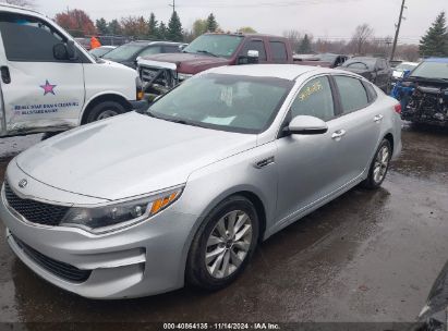 2018 KIA OPTIMA LX Silver  Gasoline 5XXGT4L3XJG256648 photo #3