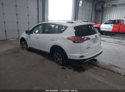 2016 TOYOTA RAV4 HV XLE White  Hybrid JTMRJREV3GD035258 photo #4