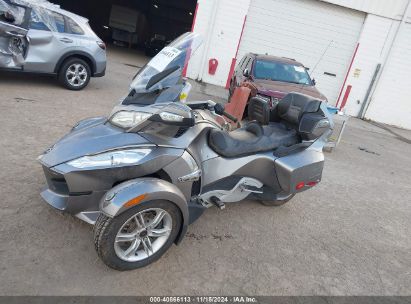 2011 CAN-AM SPYDER ROADSTER RTS Gray  Other 2BXJBWC18BV001774 photo #3