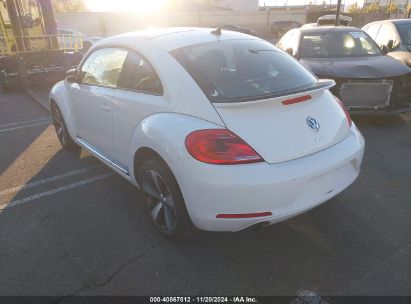 2013 VOLKSWAGEN BEETLE 2.0T TURBO White  Gasoline 3VWVA7AT0DM632064 photo #4