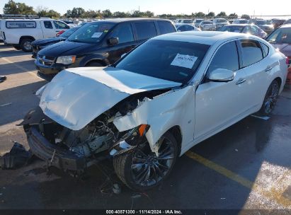 2017 INFINITI Q70 3.7 White  gas JN1BY1AP3HM741611 photo #3