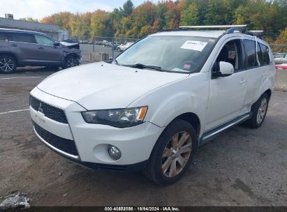 2013 MITSUBISHI OUTLANDER SE White  Gasoline JA4JT3AW2DU006021 photo #3