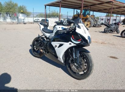 2020 SUZUKI GSX-R1000 White  Gasoline JS1DM11B4L7100006 photo #1