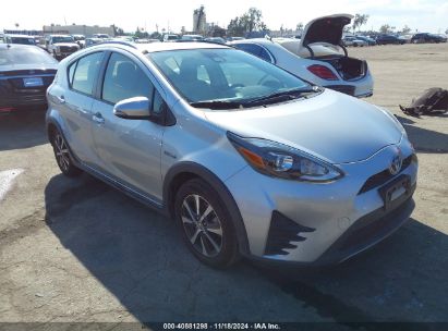 2018 TOYOTA PRIUS C ONE Silver  Hybrid JTDKDTB37J1603142 photo #1