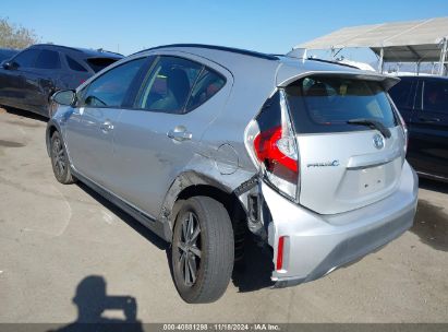 2018 TOYOTA PRIUS C ONE Silver  Hybrid JTDKDTB37J1603142 photo #4