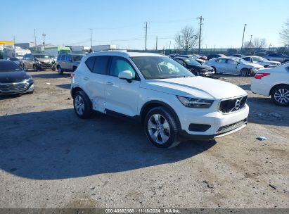 2020 VOLVO XC40 T5 MOMENTUM White  Gasoline YV4162UK3L2327900 photo #1