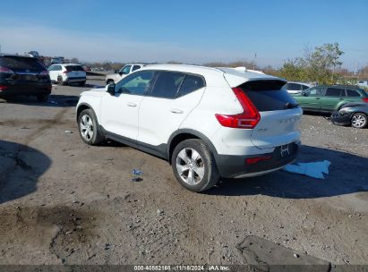 2020 VOLVO XC40 T5 MOMENTUM White  Gasoline YV4162UK3L2327900 photo #4