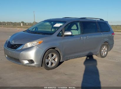 2013 TOYOTA SIENNA LE V6 8 PASSENGER Silver  Gasoline 5TDKK3DC2DS383550 photo #3